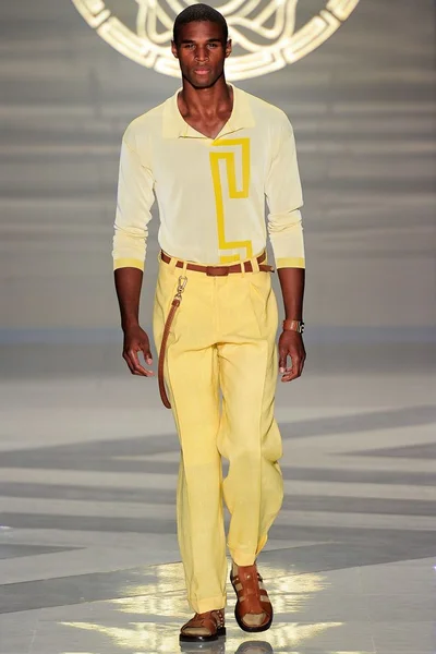 Look 21